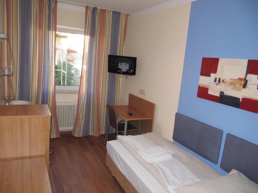 Litty'S Hotel Munich Room photo